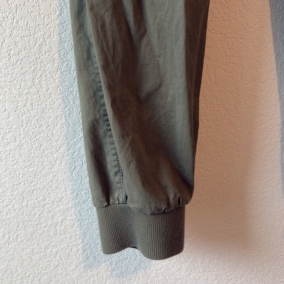 Vanilla Star army green size large cotton joggers - Picture 2 of 6